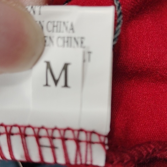 NWT Akewei womens V-NECK Top size medium - Picture 11 of 11